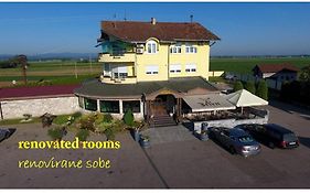 Motel Atos